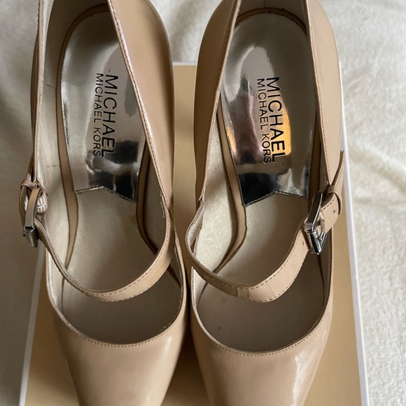 Michael Kors pumps - Picture 5 of 5